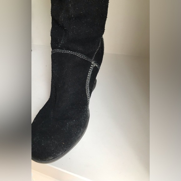 Kenneth Cole Wedge Boots - Picture 5 of 6